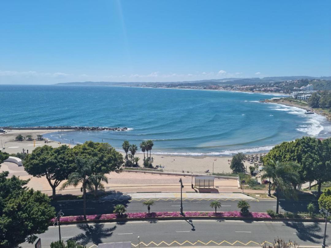 Apartamento Playa Del Cristo Estepona Exteriör bild