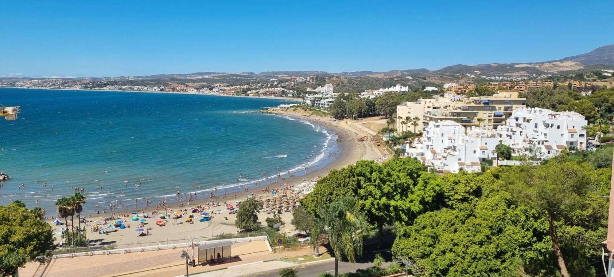 Apartamento Playa Del Cristo Estepona Exteriör bild